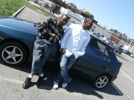 MB & SIMON